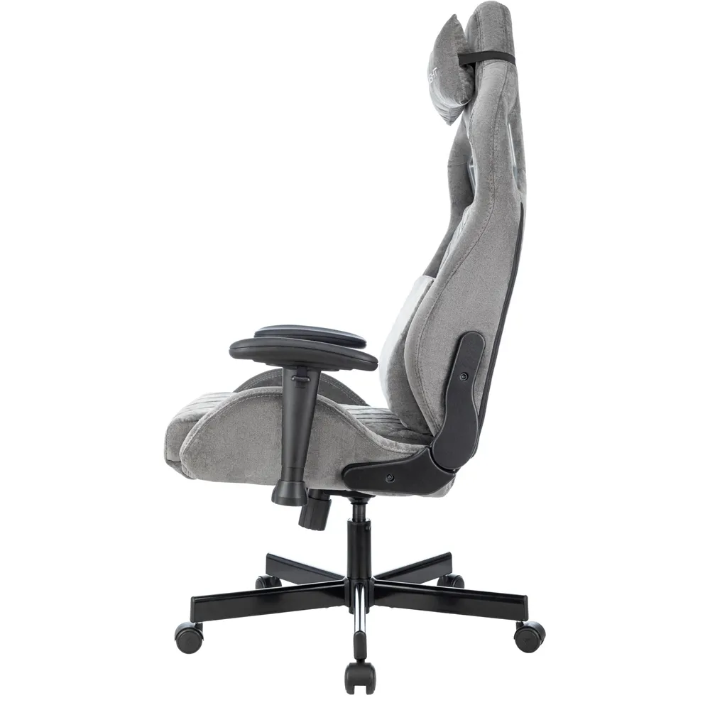 Кресло игровое Бюрократ Knight Outrider LTD серый Light-19 с подголов. крестов. металл 