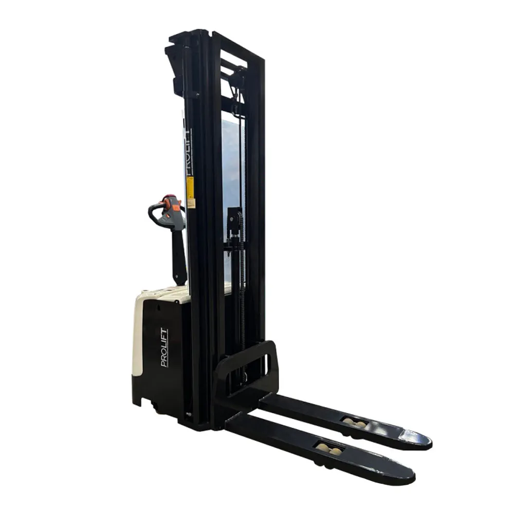 Штабелер самоходный PROLIFT M2 SDR 1645 Li-ion,  1600кг., 4,5м. с электроподъемом, АКБ 150Ah