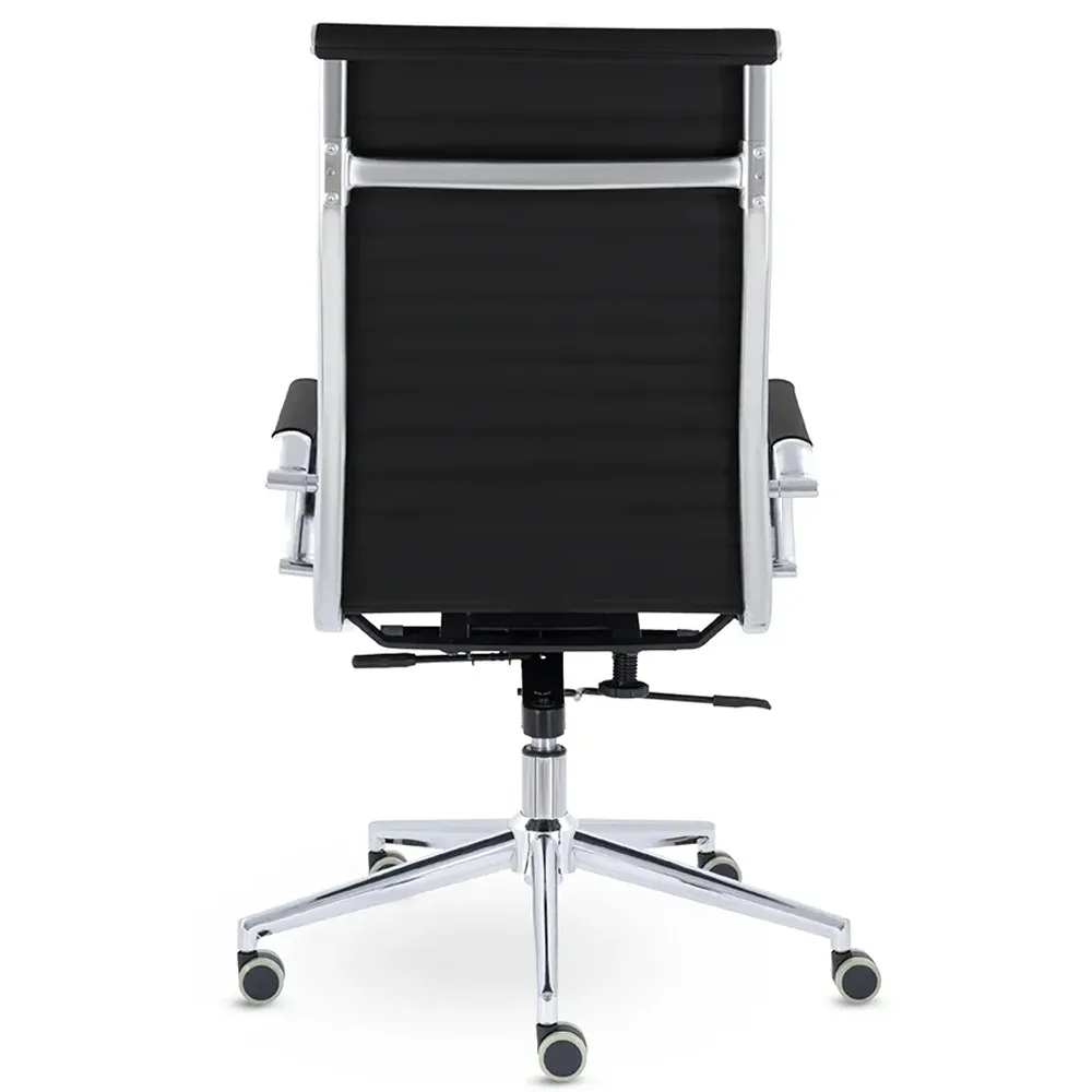 Кресло руководителя UTFC Кайман B soft хром Cp CH-300 Sant-0401 черный