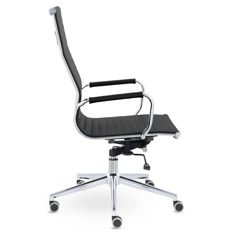 Кресло руководителя UTFC Кайман B soft хром Cp CH-300 Sant-0401 черный